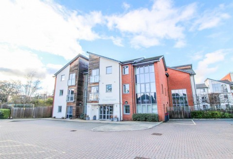 View Full Details for Kings Place, Albert Street, Fleet