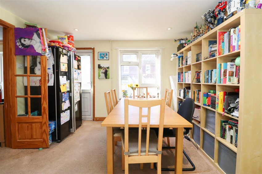 Images for Quetta Park, Church Crookham, Fleet