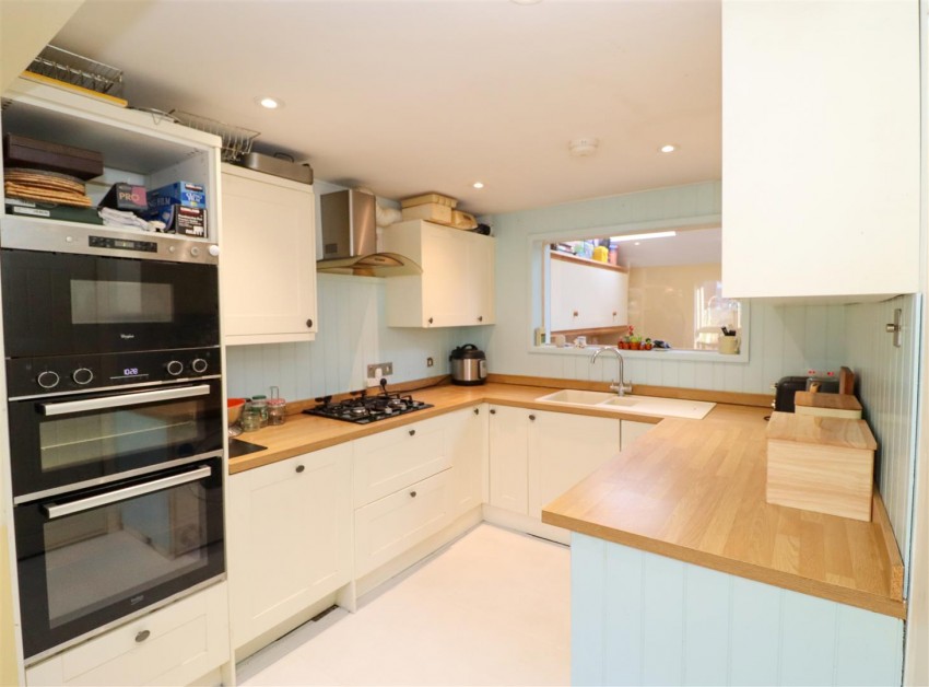 Images for Quetta Park, Church Crookham, Fleet