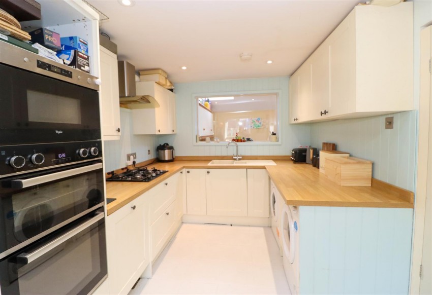 Images for Quetta Park, Church Crookham, Fleet