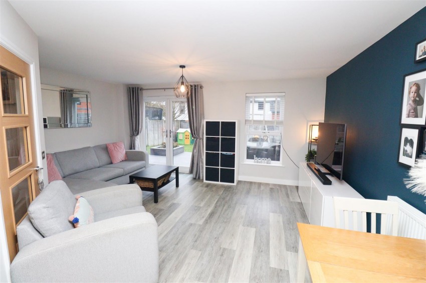 Images for Redfields Meadow, Church Crookham, Fleet