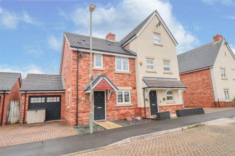 View Full Details for Warbler Road, Farnborough