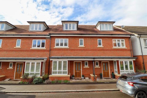 View Full Details for Willowbourne, Fleet