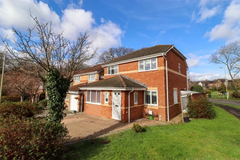 View Full Details for Gondreville Gardens, Church Crookham, Fleet