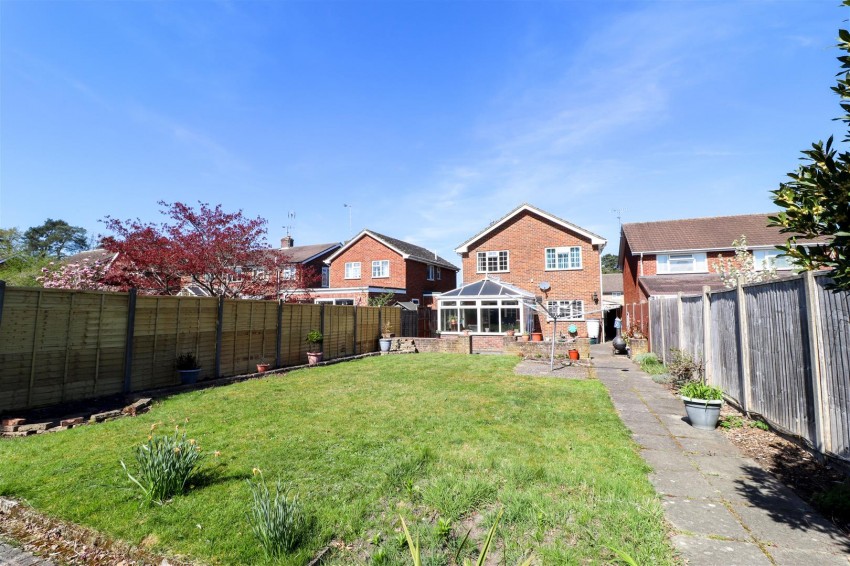 Images for Compton Road, Church Crookham, Fleet