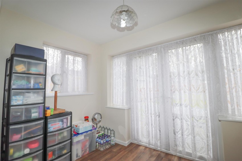 Images for West Heath Road, Farnborough