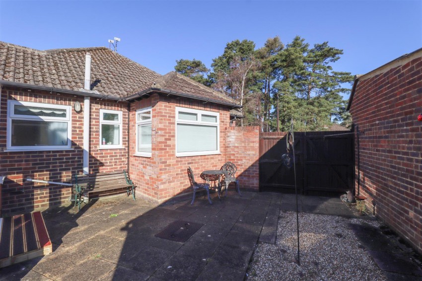 Images for Richmond Close, Fleet