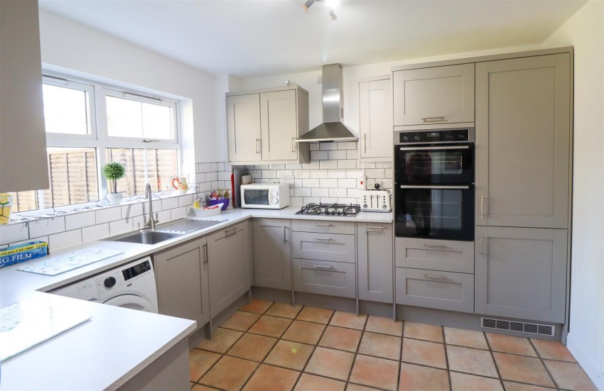 Images for Tadley Close, Fleet