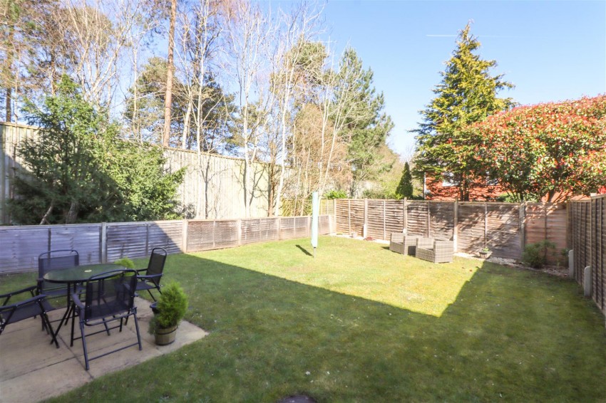 Images for Tadley Close, Fleet