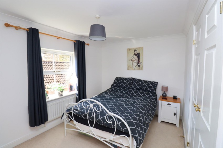 Images for Tadley Close, Fleet