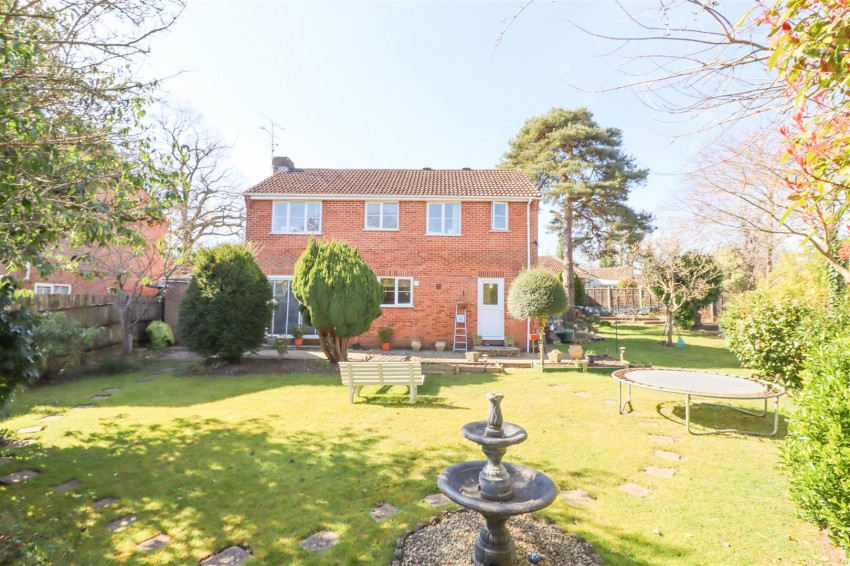 Images for Hawkwell, Church Crookham, Fleet