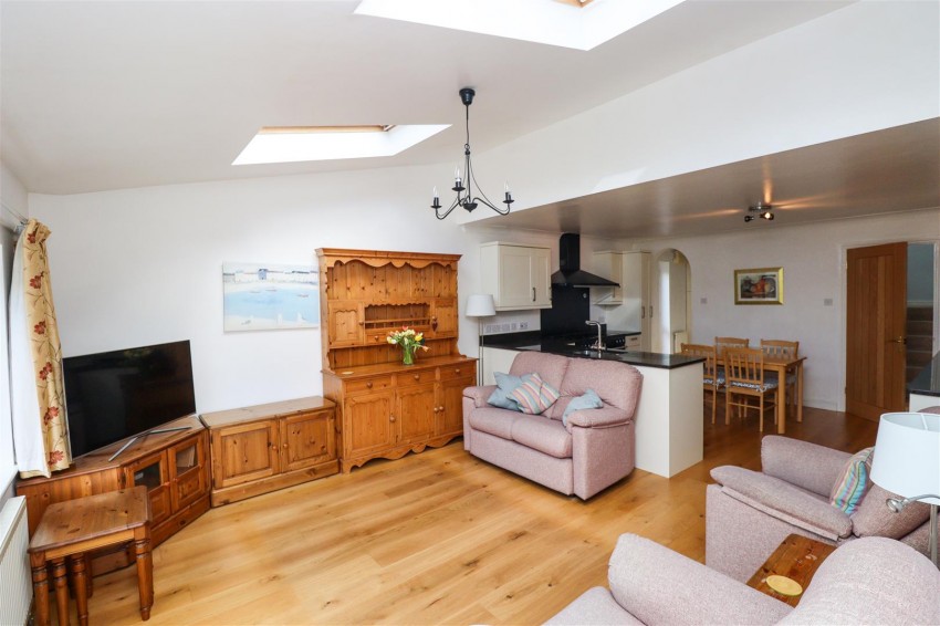 Images for Saddleback Way, Fleet