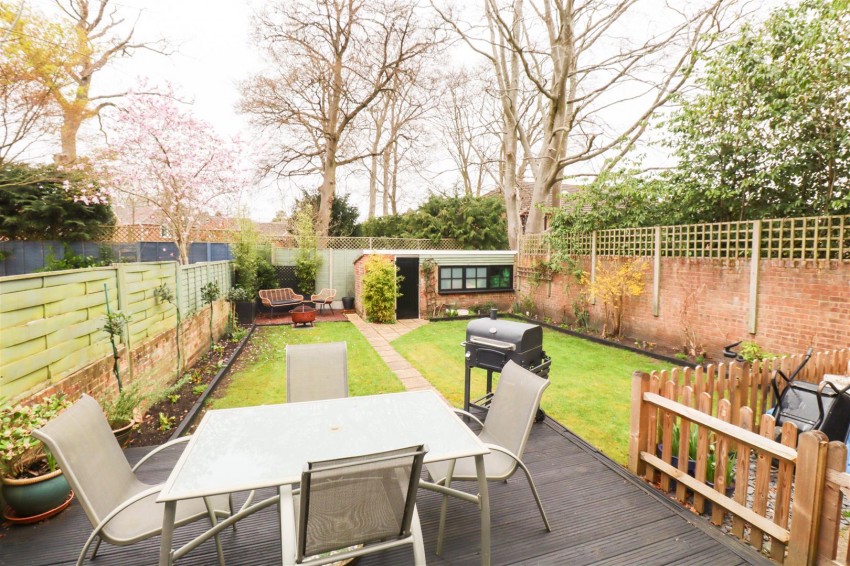Images for Lyndford Terrace, Fleet