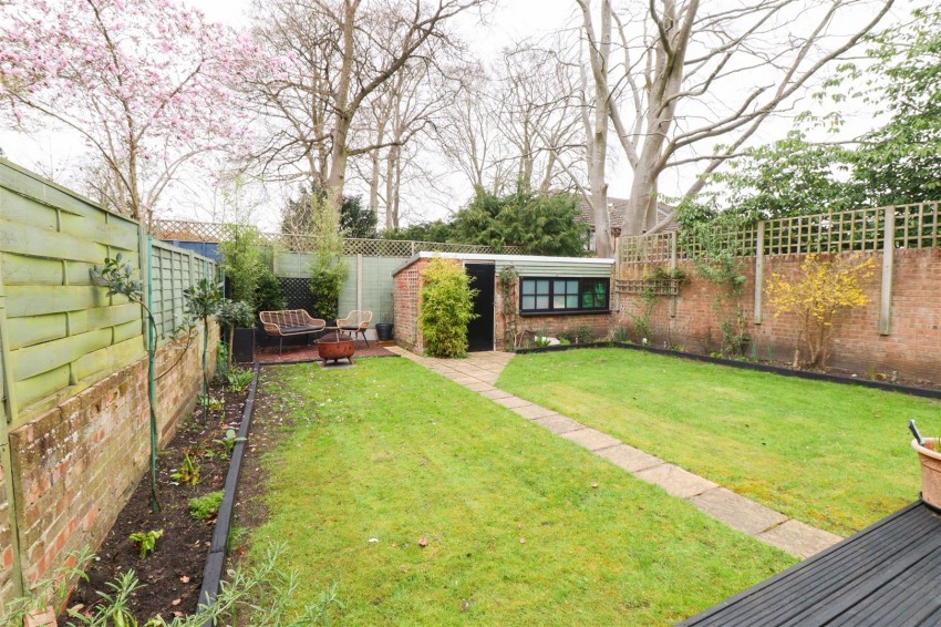 Images for Lyndford Terrace, Fleet