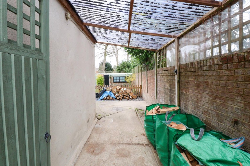 Images for Lyndford Terrace, Fleet