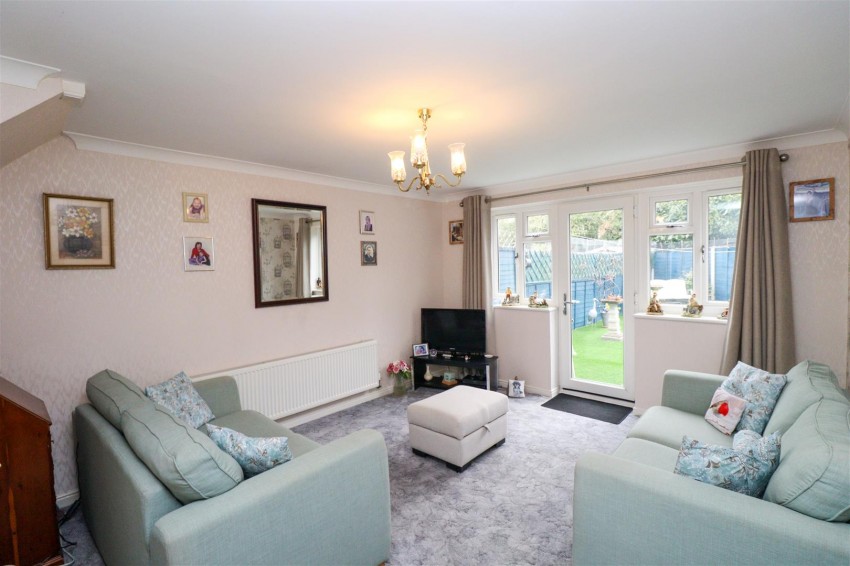 Images for Nether Vell-Mead, Church Crookham, Fleet