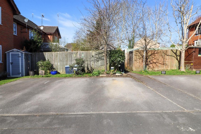 Images for Sepen Meade, Church Crookham, Fleet