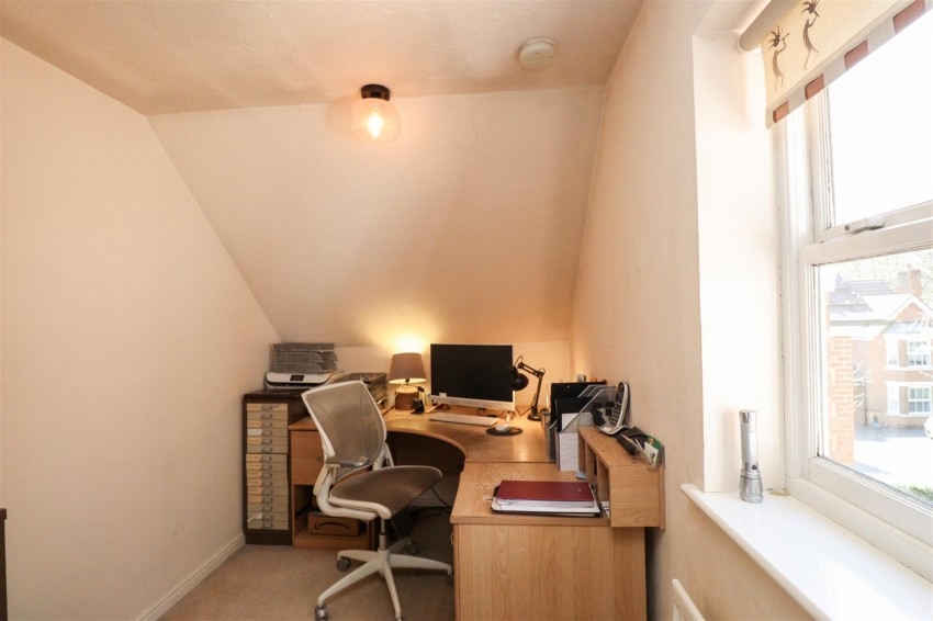Images for Camus Close, Church Crookham, Fleet