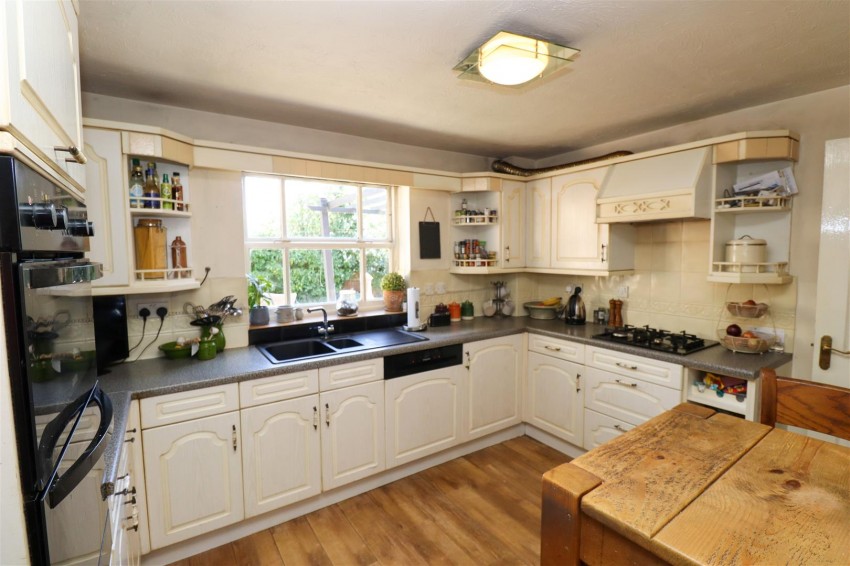 Images for Camus Close, Church Crookham, Fleet
