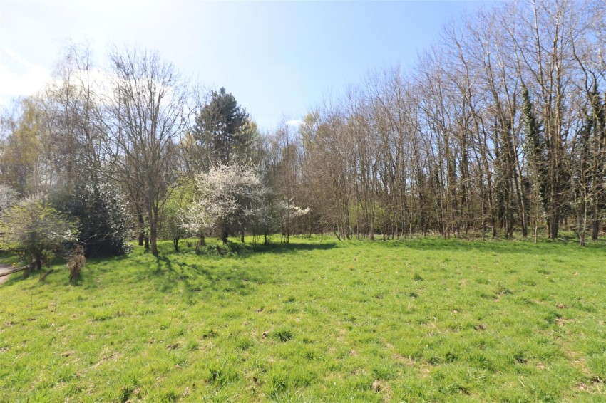 Images for Camus Close, Church Crookham, Fleet