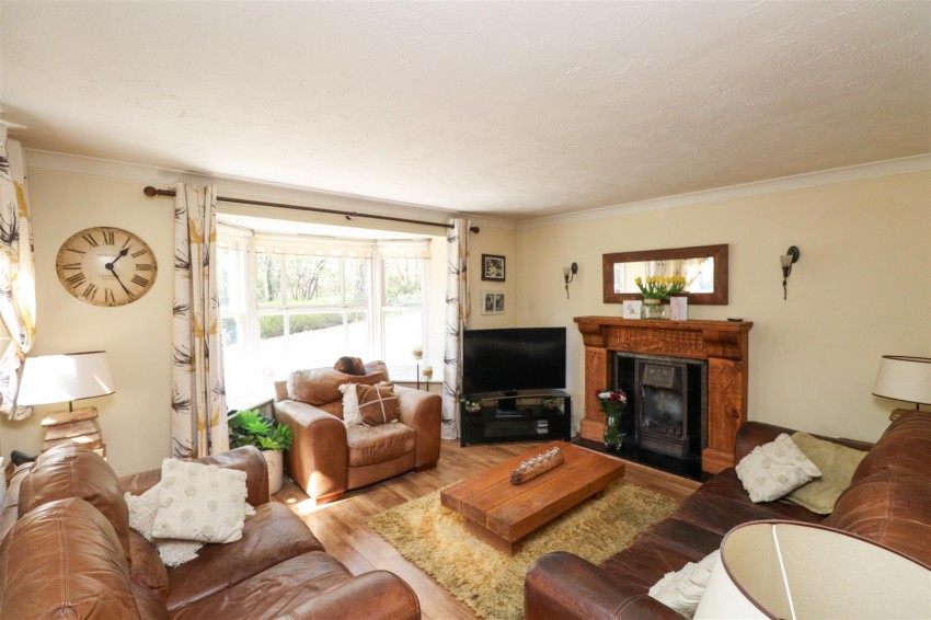 Images for Camus Close, Church Crookham, Fleet