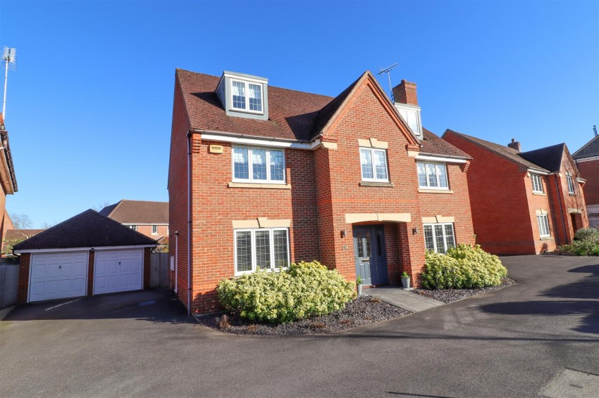 Images for Spreadbury Drive, Fleet