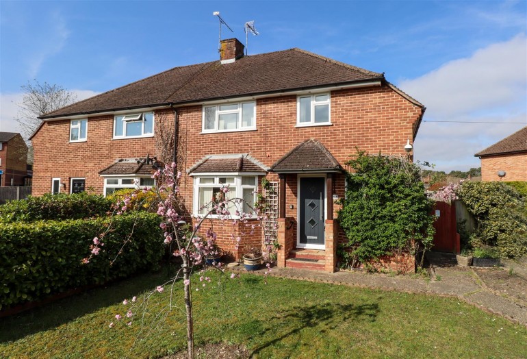 Johnson Way, Church Crookham, Fleet