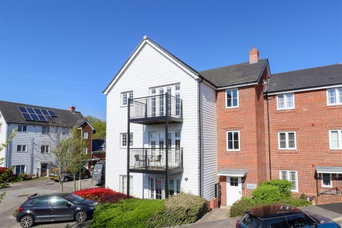View Full Details for Newton Drive, Church Crookham, Fleet