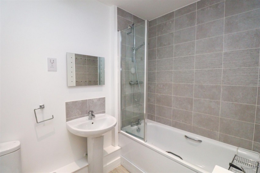 Images for Newton Drive, Church Crookham, Fleet