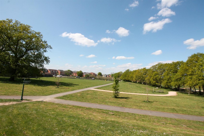 Images for Newton Drive, Church Crookham, Fleet