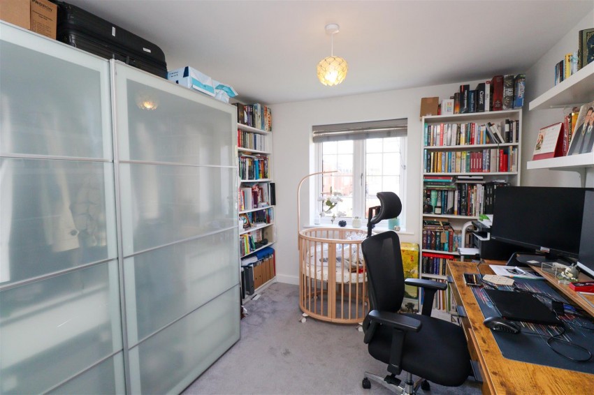 Images for Newton Drive, Church Crookham, Fleet