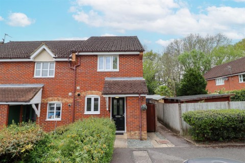 View Full Details for Bechin Close, Church Crookham, Fleet