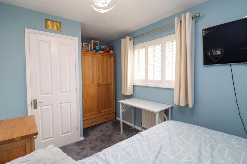 Images for Bechin Close, Church Crookham, Fleet