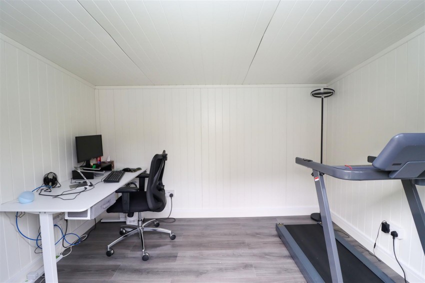 Images for Bechin Close, Church Crookham, Fleet