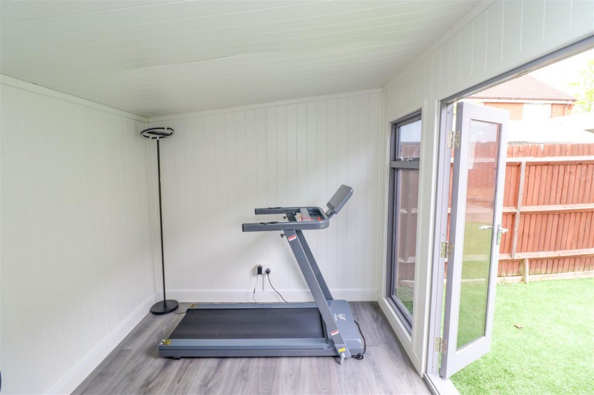 Images for Bechin Close, Church Crookham, Fleet