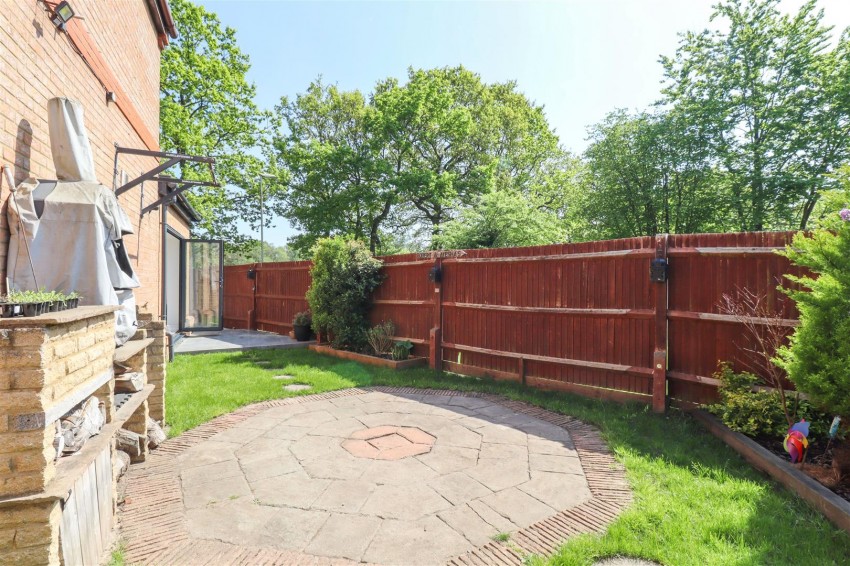 Images for Drovers End, Fleet