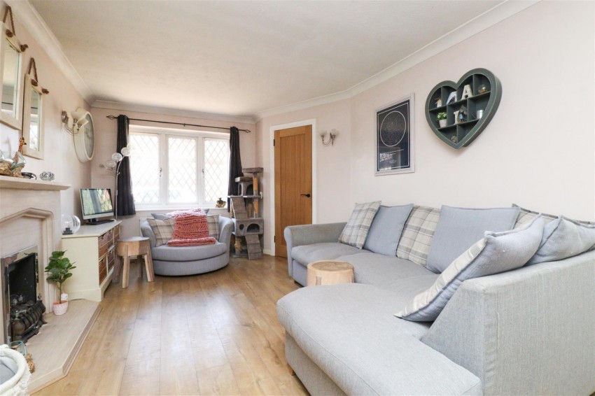 Images for Drovers End, Fleet