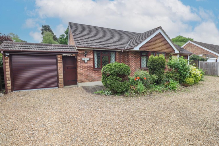 Basingbourne Road, Fleet