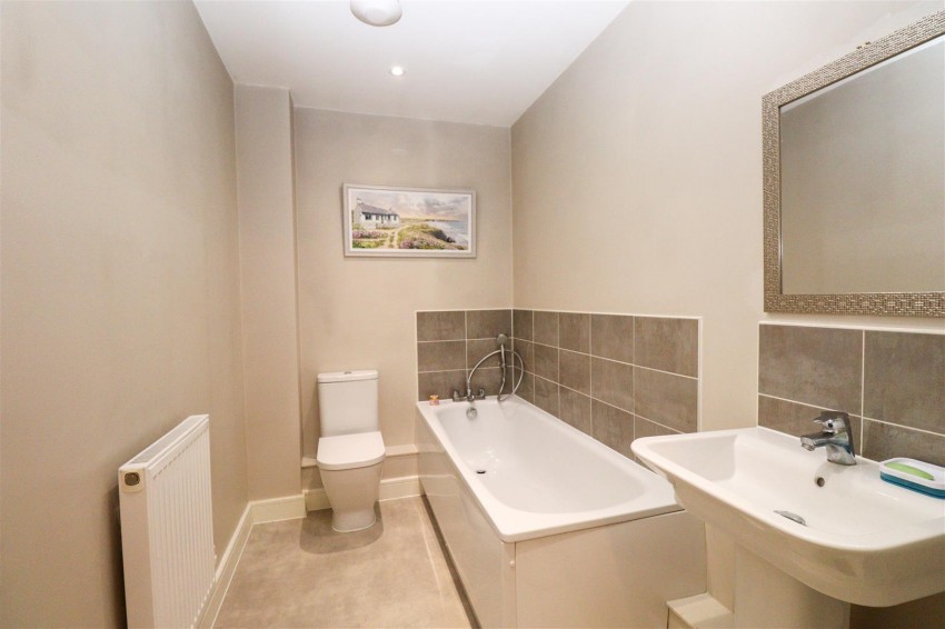 Images for Jubilee Drive, Church Crookham, Fleet