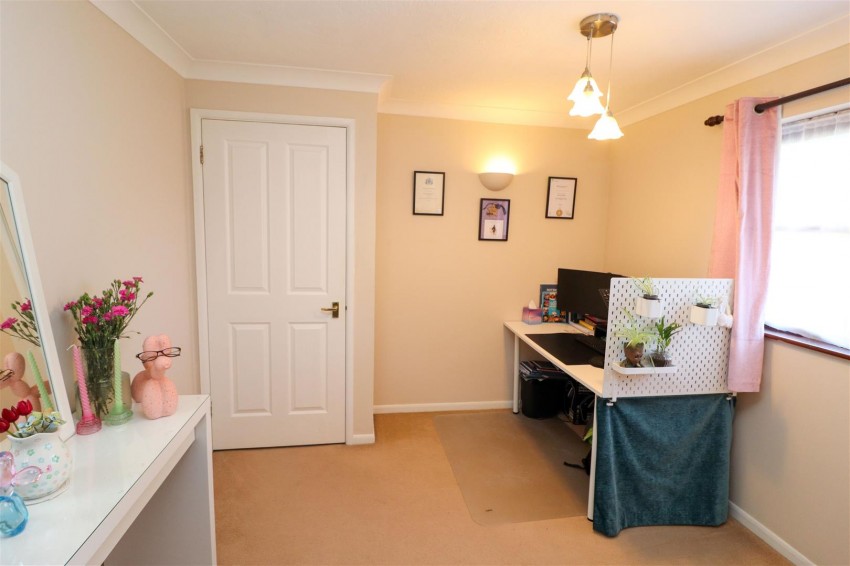 Images for Annettes Croft, Church Crookham, Fleet