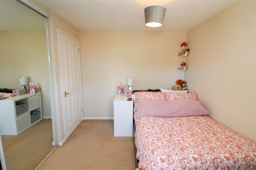 Images for Annettes Croft, Church Crookham, Fleet