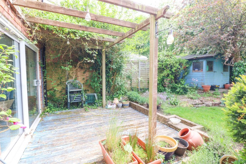 Images for Laurel Close, North Warnborough, Hampshire