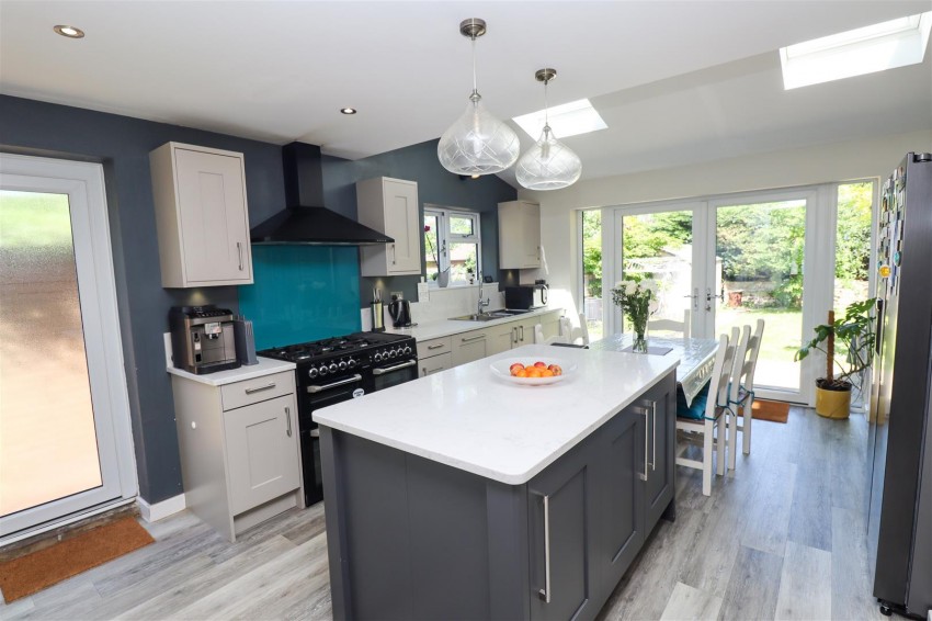 Images for Ryebeck Road, Church Crookham, Fleet