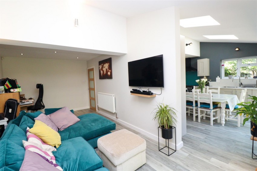 Images for Ryebeck Road, Church Crookham, Fleet