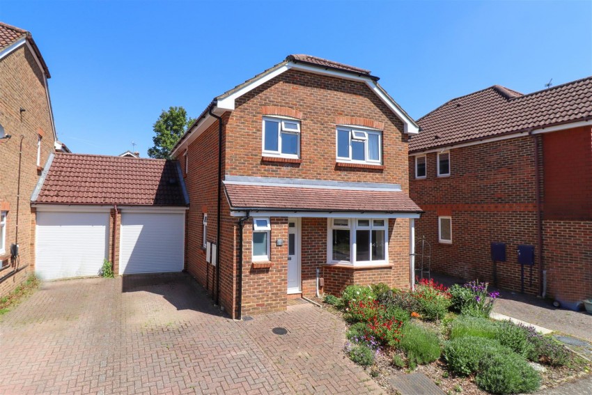 Images for Jessett Drive, Church Crookham, Fleet