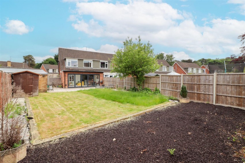 Images for Fairmile, Church Crookham, Fleet