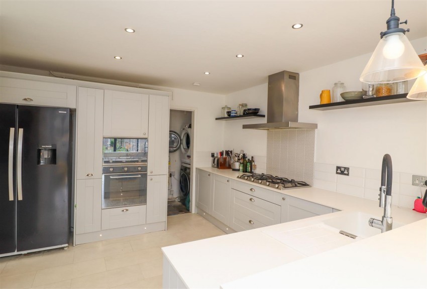 Images for Fairmile, Church Crookham, Fleet