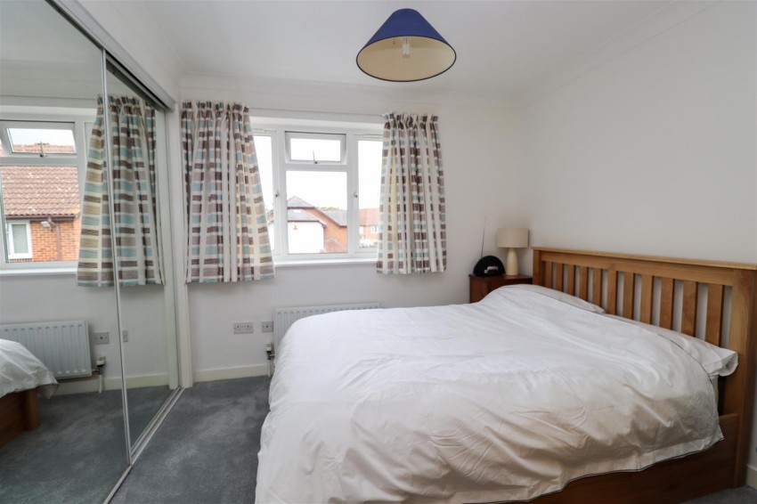 Images for Barn Meadow Close, Church Crookham, Fleet