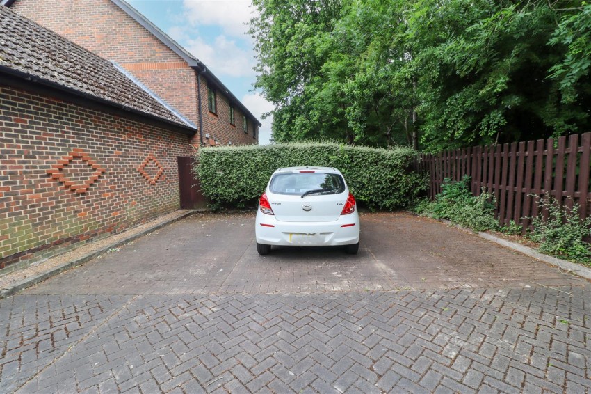 Images for Saddleback Way, Fleet
