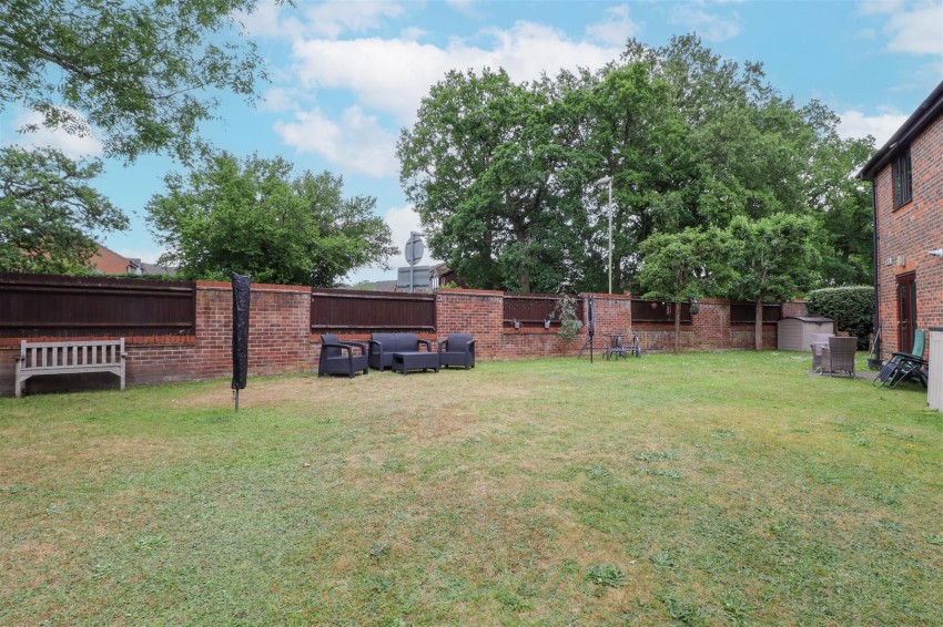 Images for Saddleback Way, Fleet